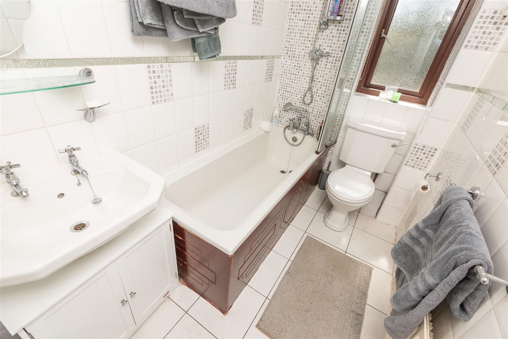 Clos Burlais, Cwmdu, Swansea, SA5 8LH